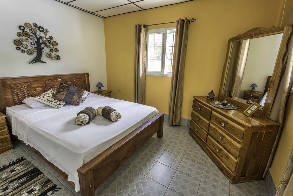 Puerto Lindo Hostel Wunderbar מראה חיצוני תמונה